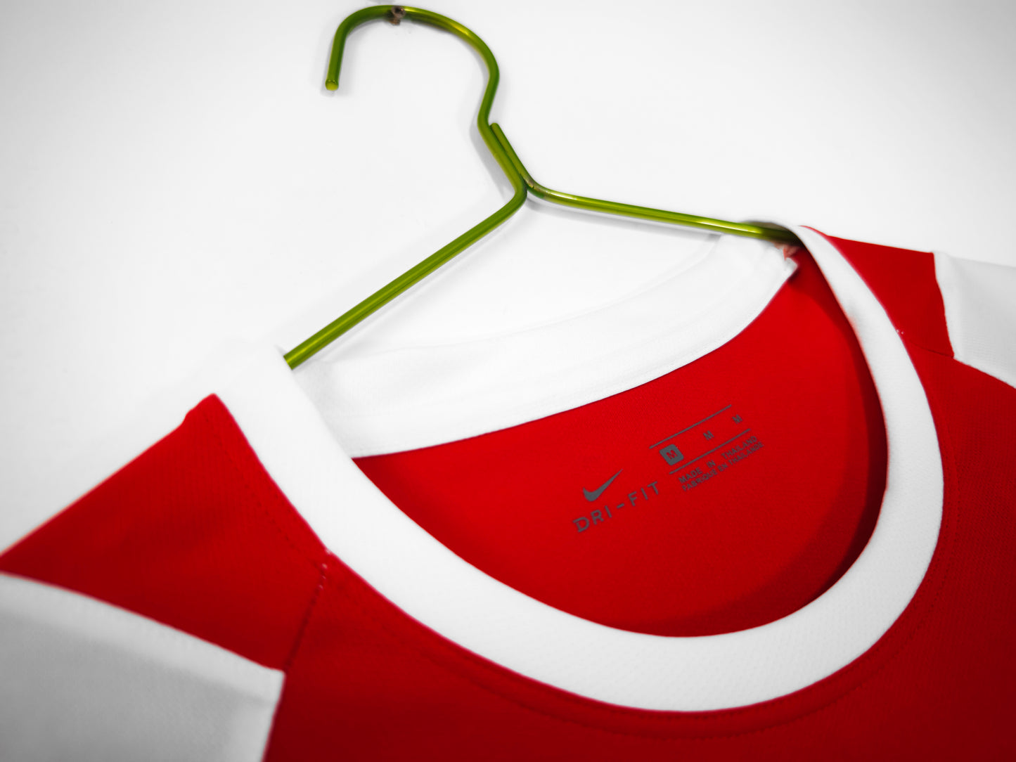 2002/04 Season Arsenal Home Retro Kit