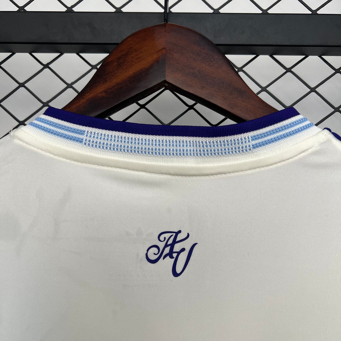 25/26 Aston Villa third away