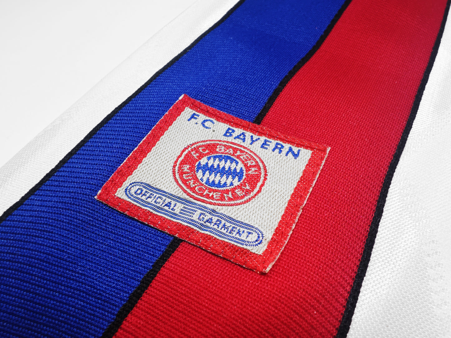 1996/98 Season Bayern Munich Away Retro Kit