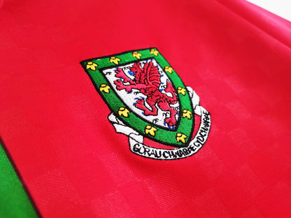 1996-98 Season Wales Home