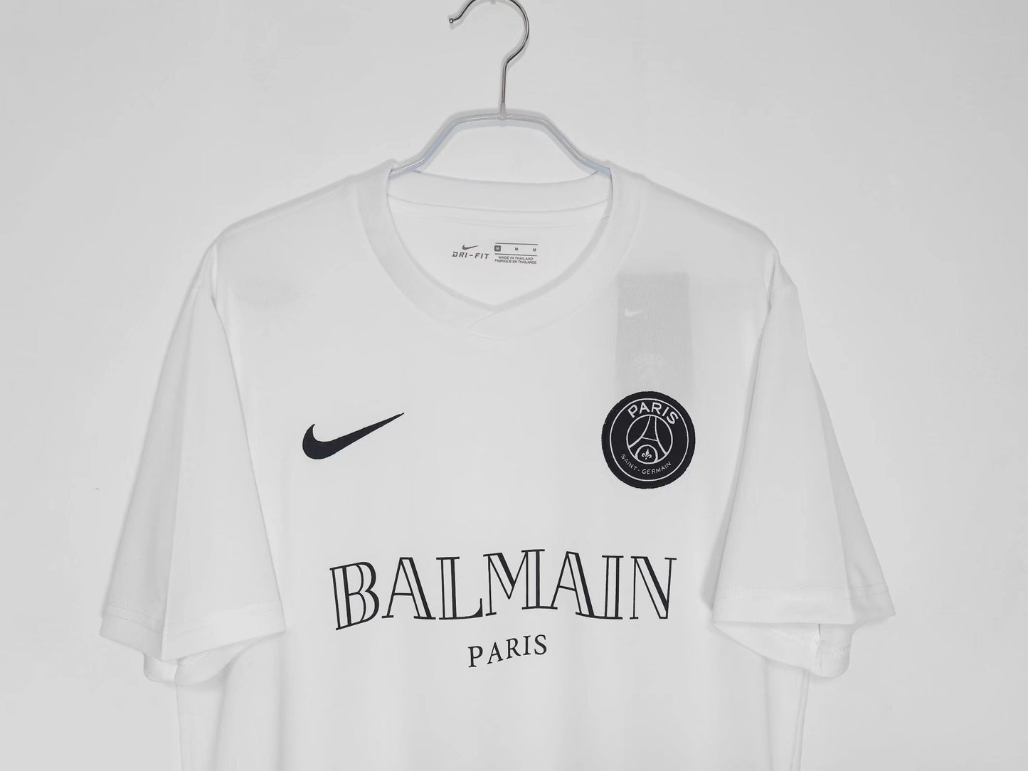 2020 Season Paris White Training Kit