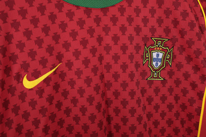 2004 Season Portugal Home Retro Kit