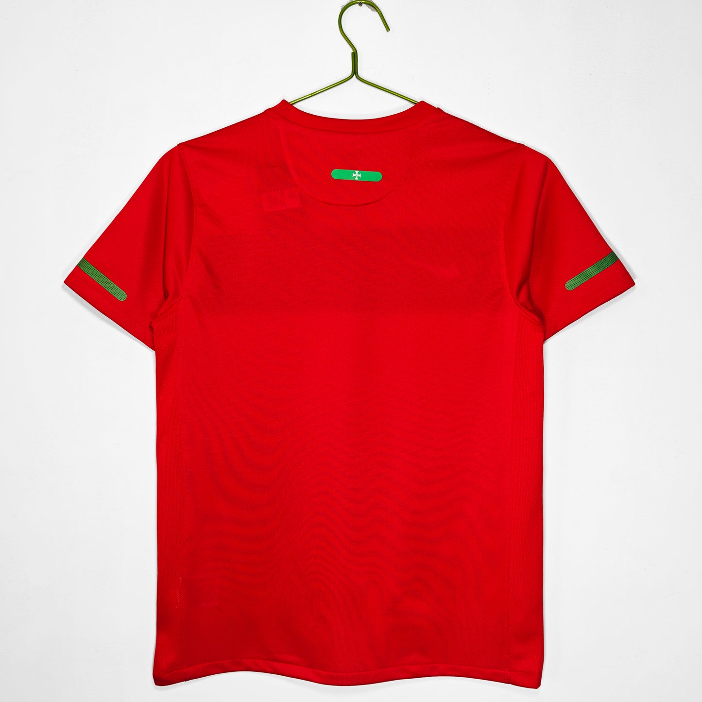 2010 Season Portugal Home Retro Kit