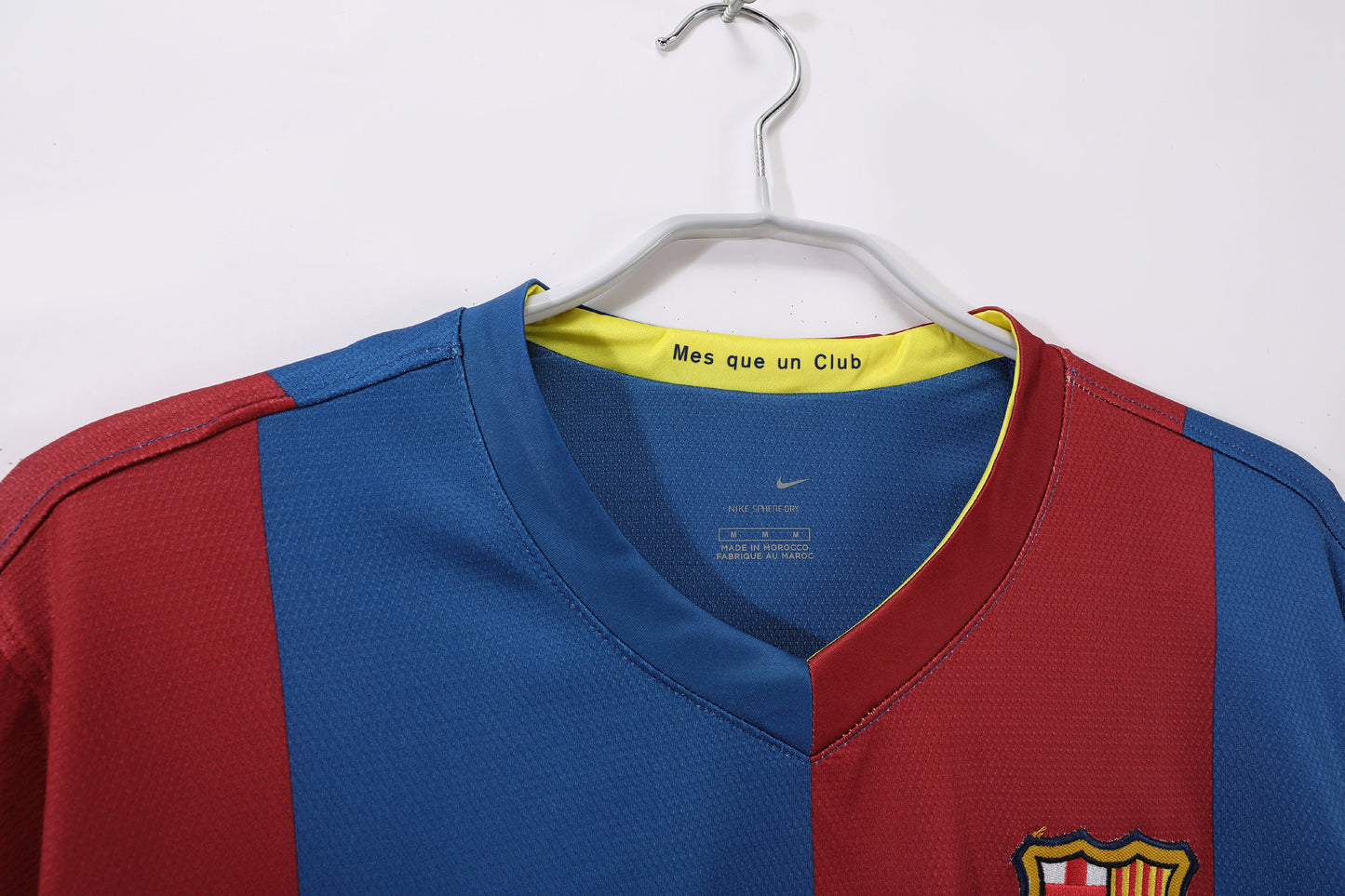2006/07 Season Barcelona Home Retro Kit