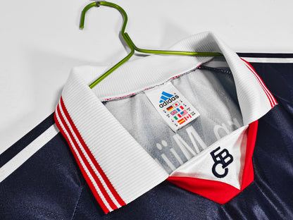 Long-sleeved jersey: 1997/99 season Bayern Munich home kit