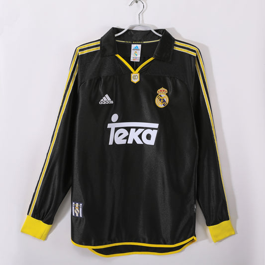 Long-sleeved jersey: 1999/01 season Real Madrid away kit