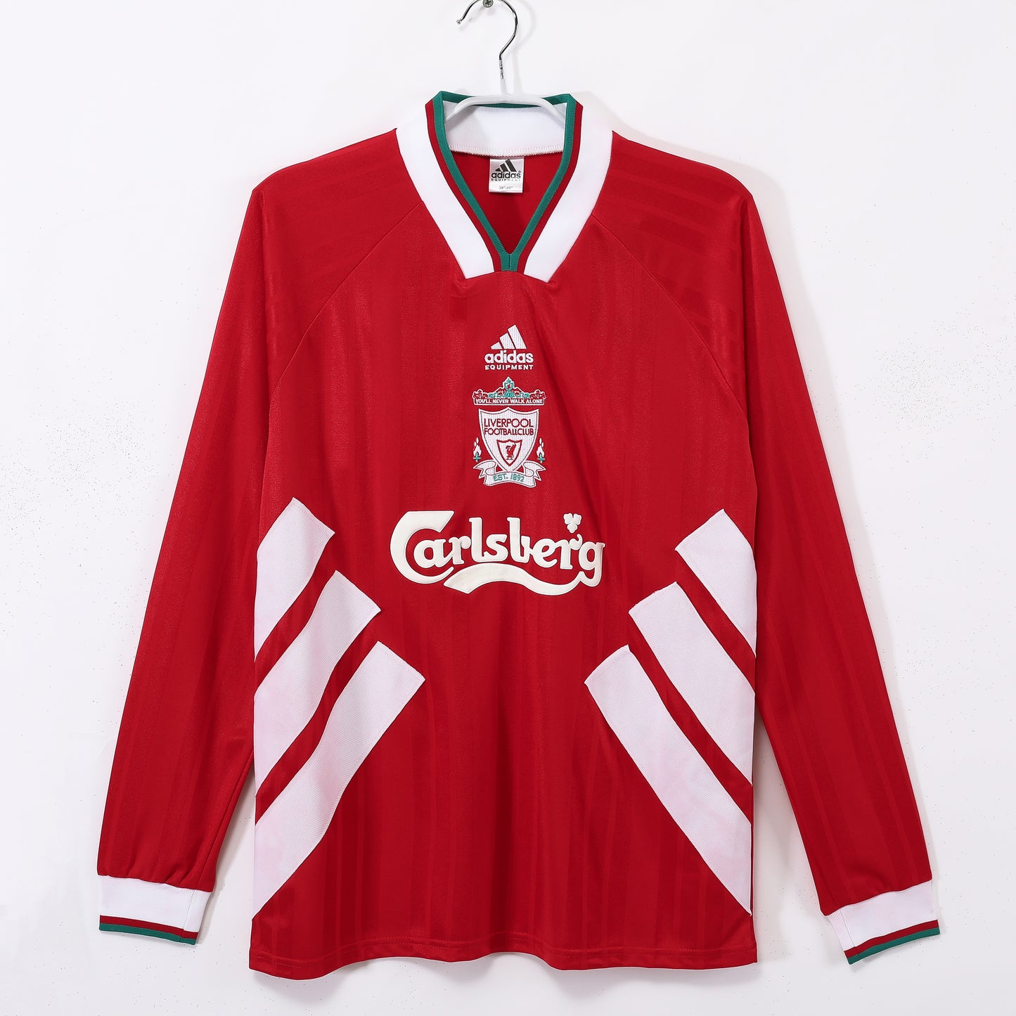 Long-sleeved jersey: 1993/95 season Liverpool home kit