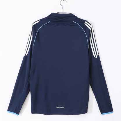 Long-sleeved: 2005/06 season Real Madrid away royal blue