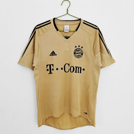 2004/05 Season Bayern Munich Away Retro Kit