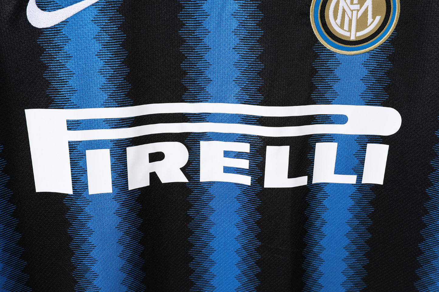 2010/11 Season: Inter Home Retro Kit