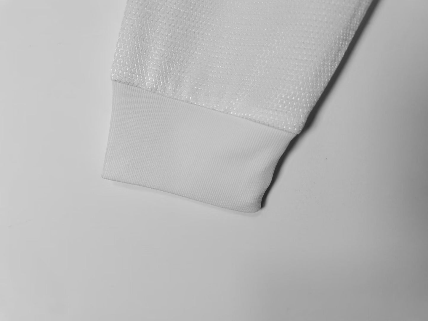 Long-sleeved: 2012/13 Season Portugal Away