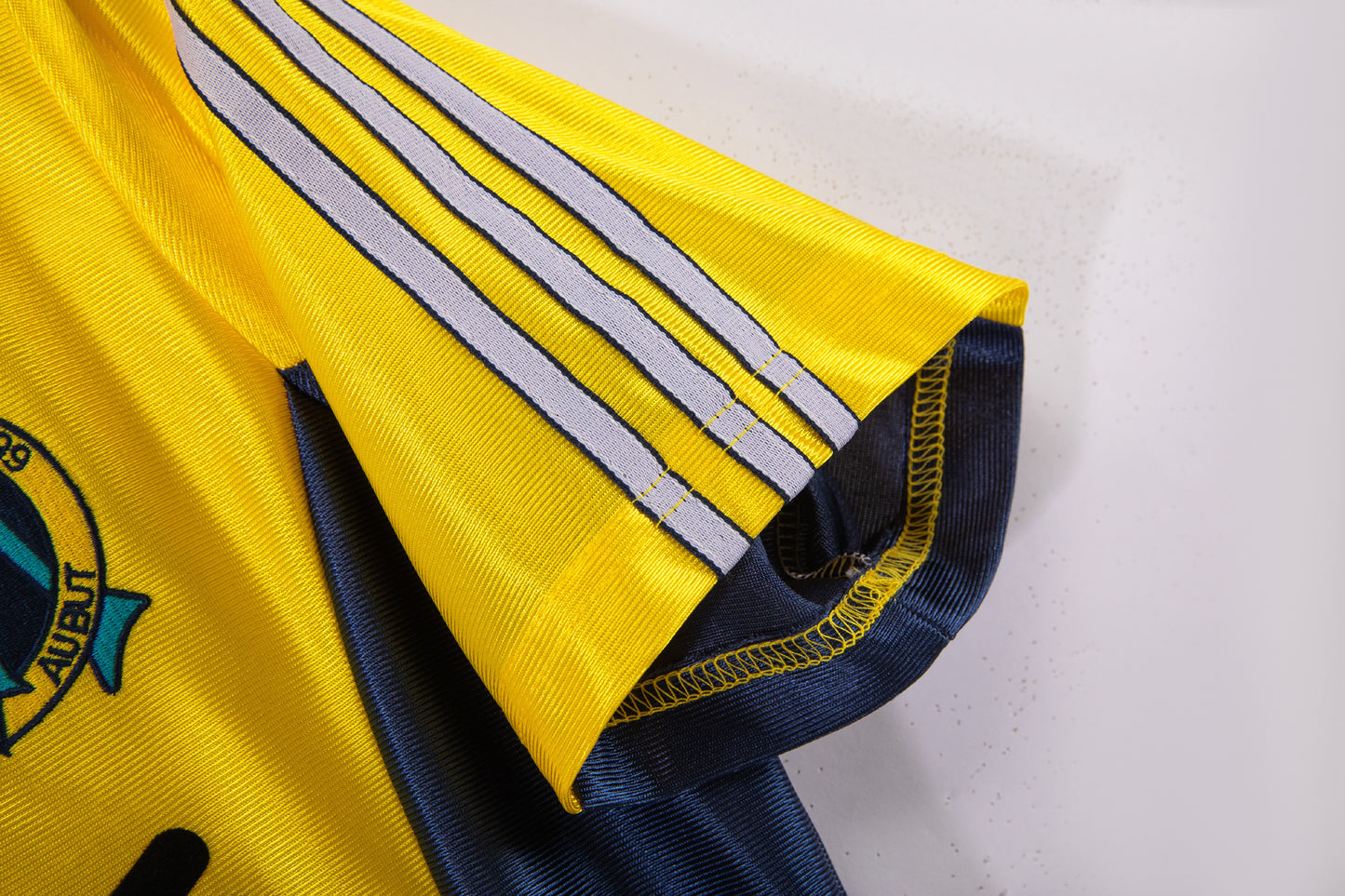 1998/99 Season Marseille Away Kit