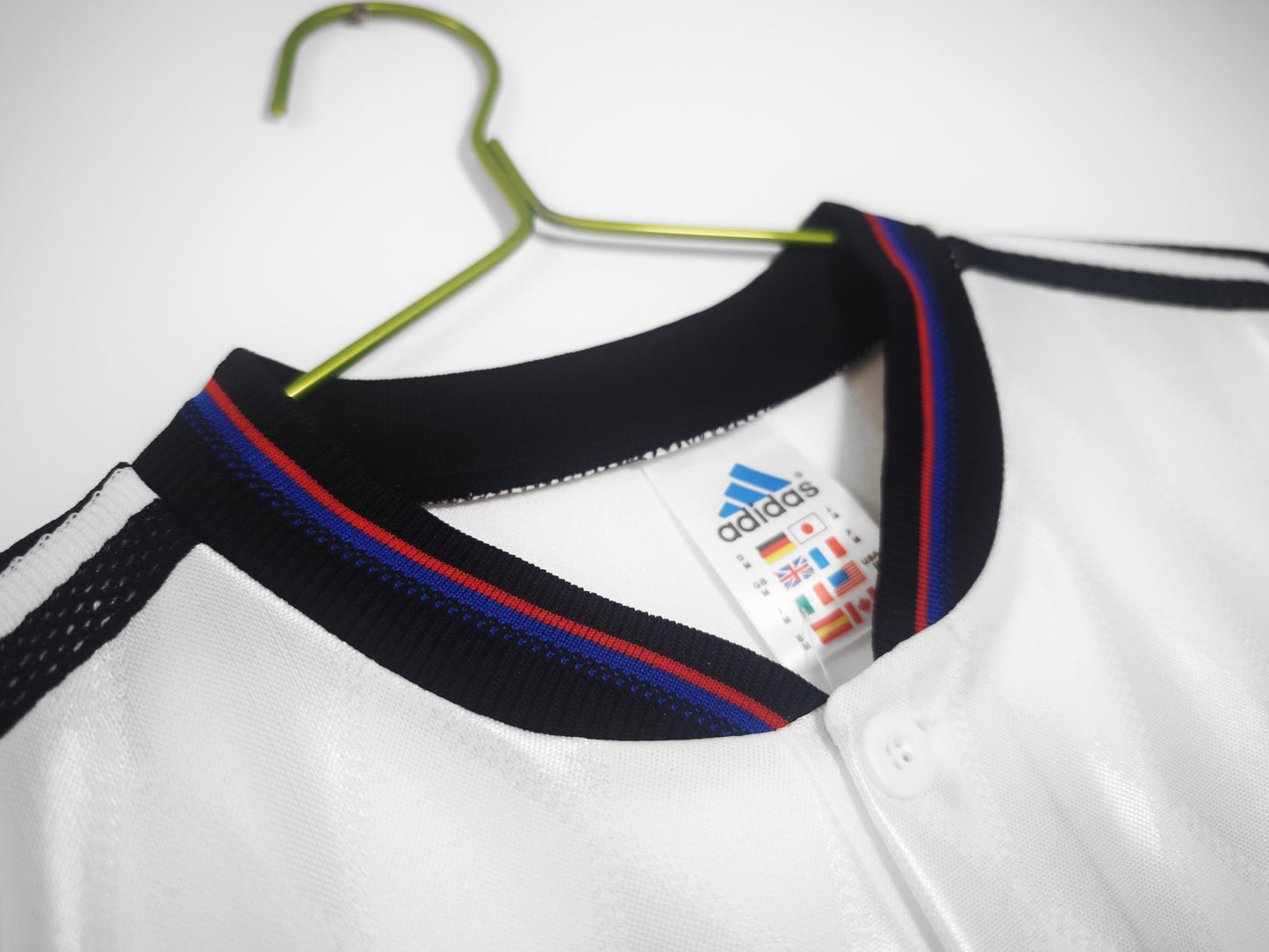 1996/98 Season Bayern Munich Away Retro Kit