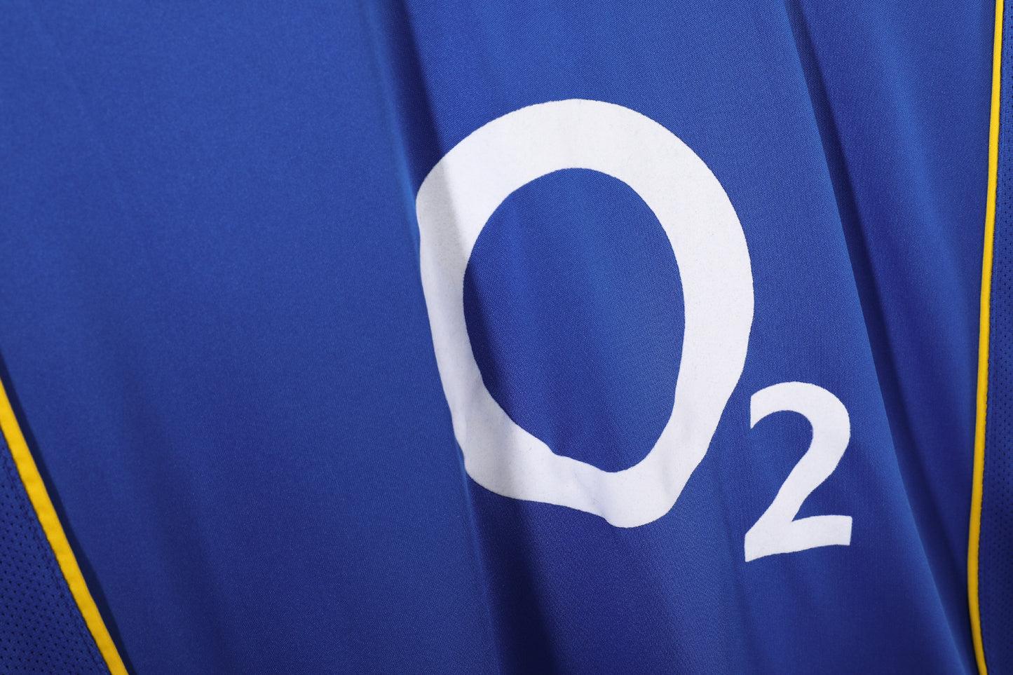 2004/05 Season Arsenal Away Retro Kit