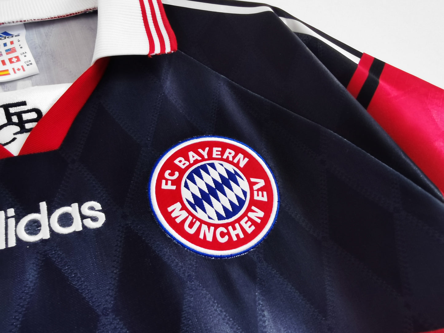 1997/99 Season Bayern Munich Home Retro Kit