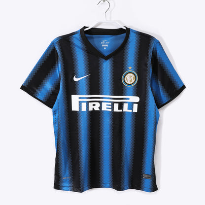 2010/11 Season: Inter Home Retro Kit