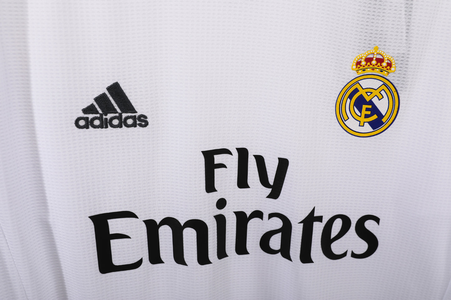 Long-sleeved: 2015/16 Real Madrid Home Jersey
