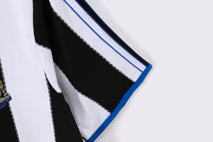 Newcastle United 2000/01 Season Home Retro Kit