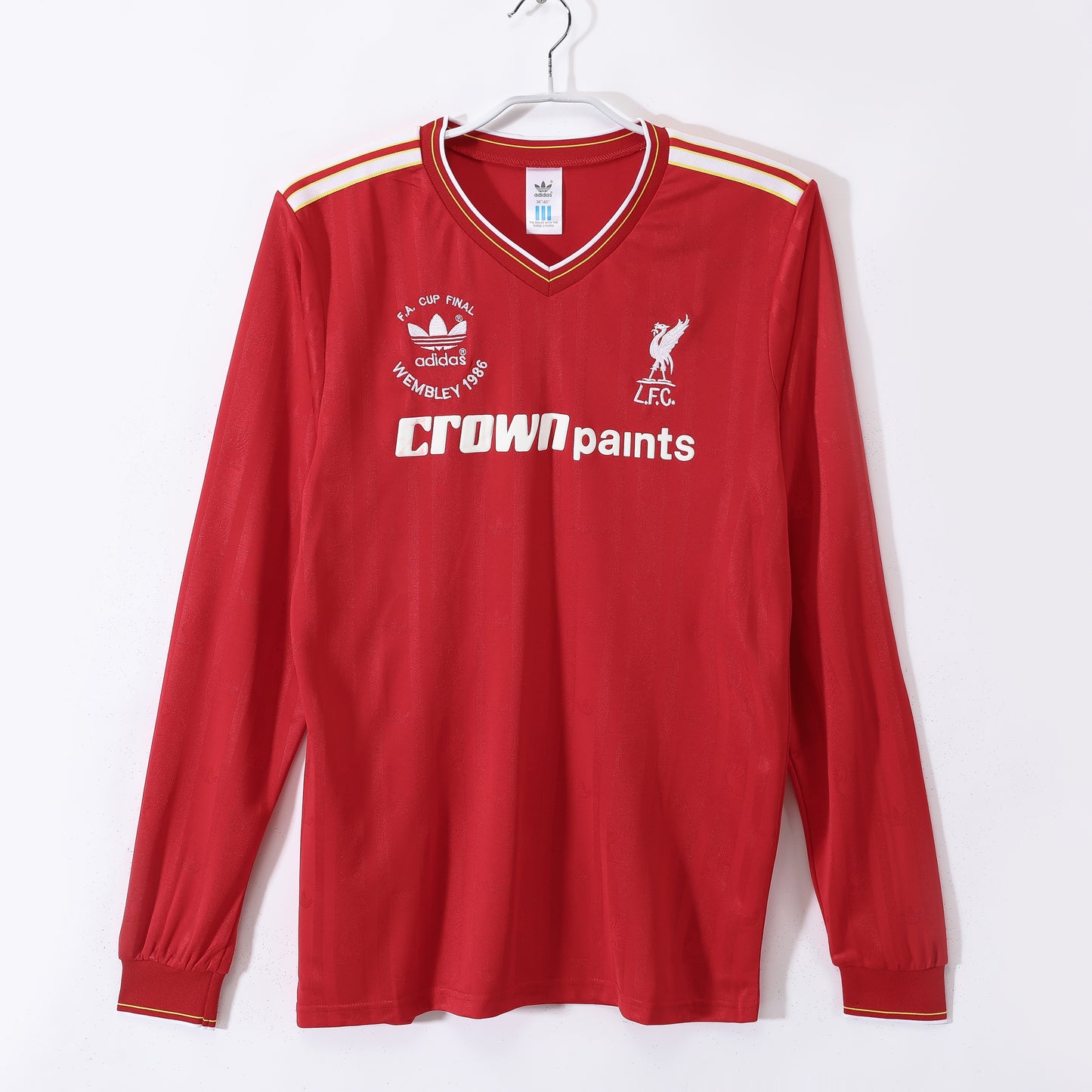 Long-sleeved: Liverpool home kit for the 1986/87 season