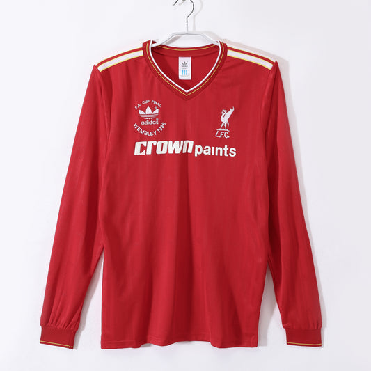 Long-sleeved: Liverpool home kit for the 1986/87 season