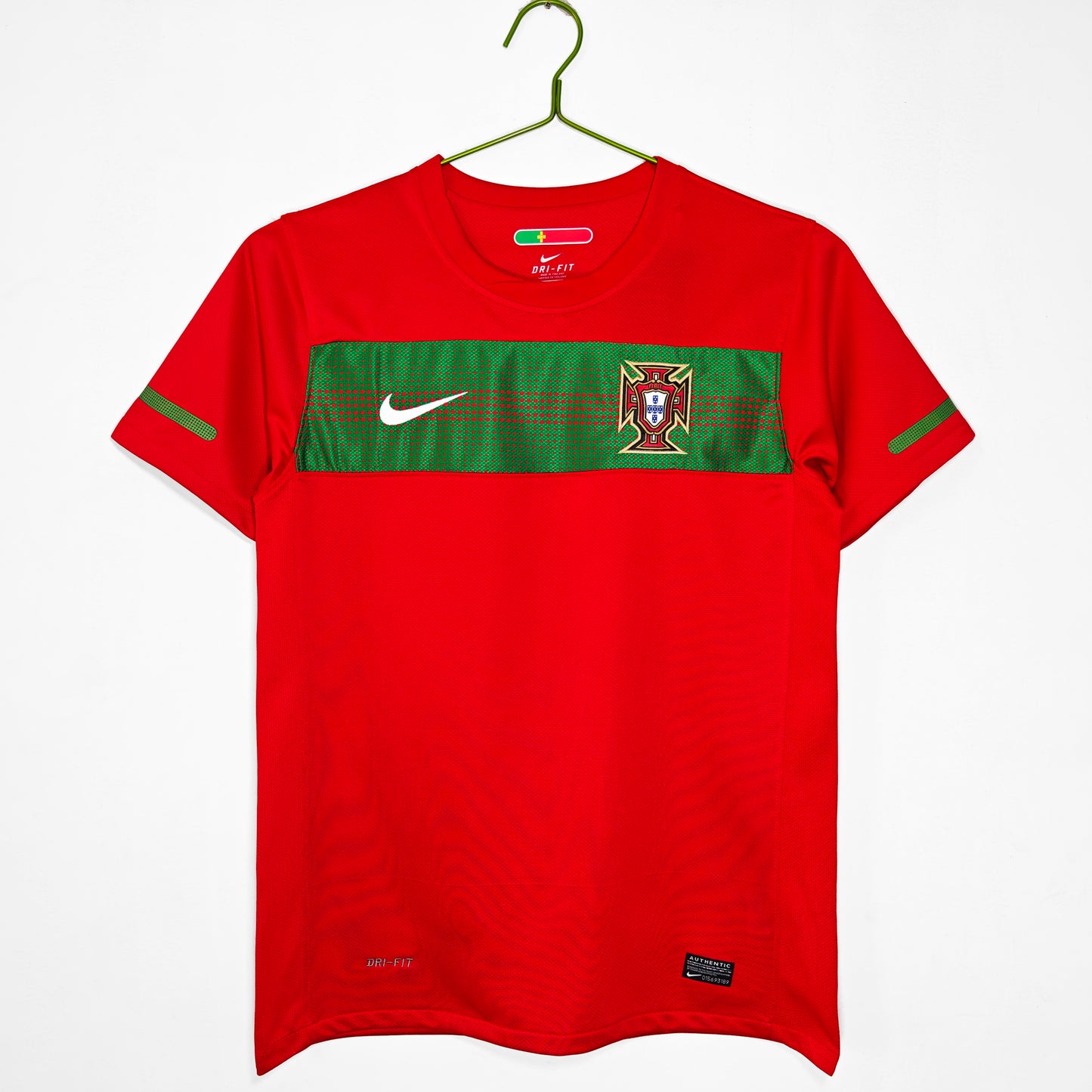2010 Season Portugal Home Retro Kit