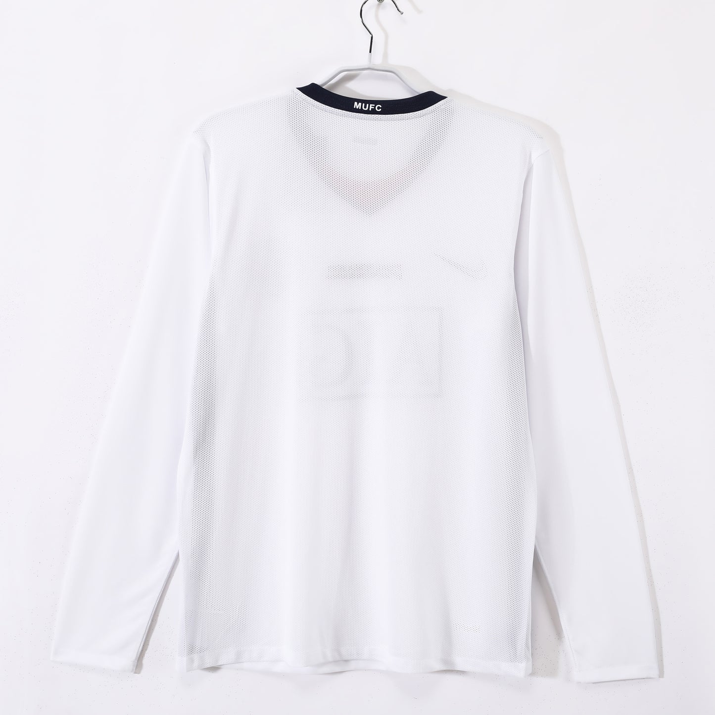 Long-sleeved jersey: 2008/09 Manchester United away Champions League kit