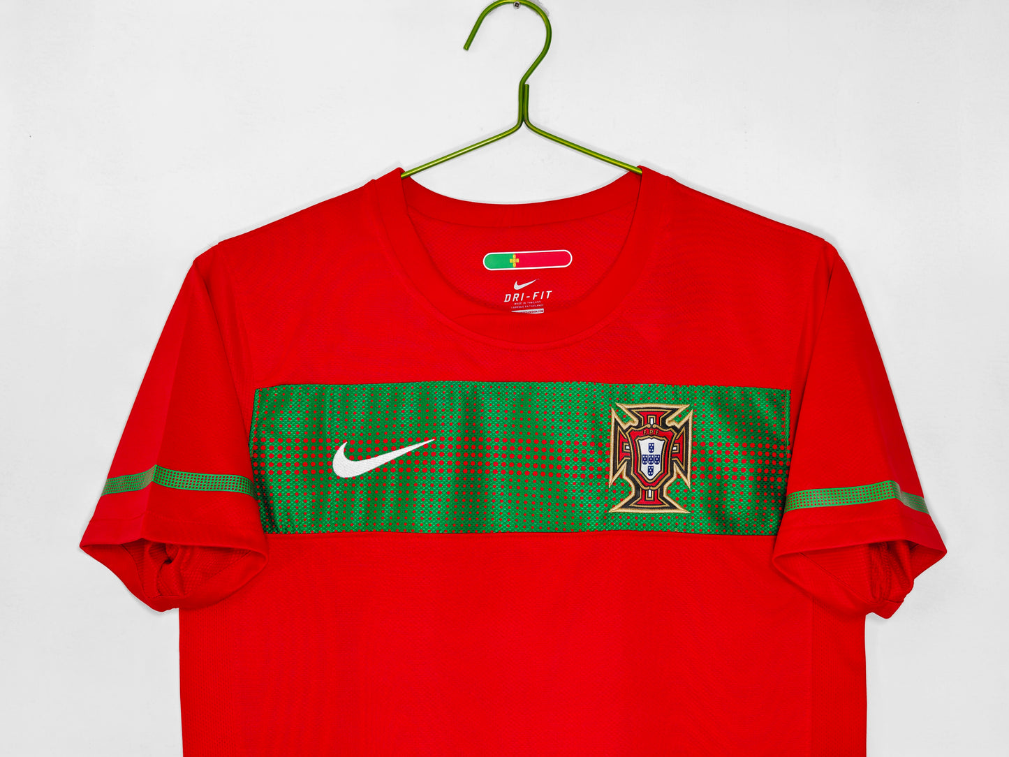 2010 Season Portugal Home Retro Kit